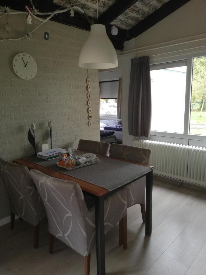 Rustige, Gelijkvloerse Vakantiewoning Met 2 Slaapkamers In Simpelveld, Zuid-Limburg Bagian luar foto